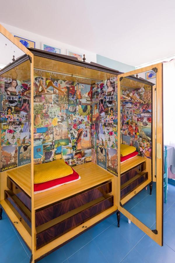 Night Galleria Holiday Home - Bed & Art In Burano - The Pink House Extérieur photo